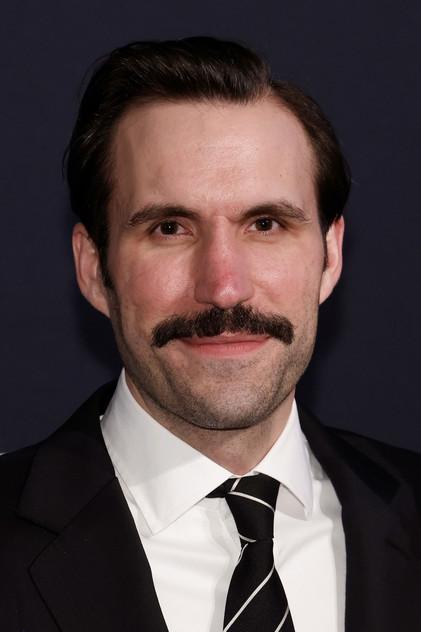 Dan Bulla - Actor Profile Photo