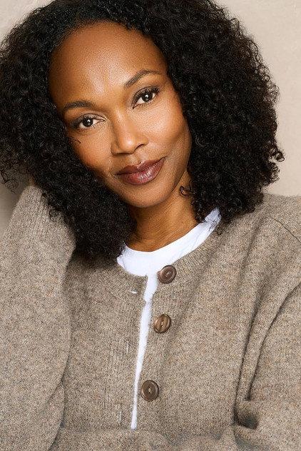 Chanda Wallace - Actor Profile Photo