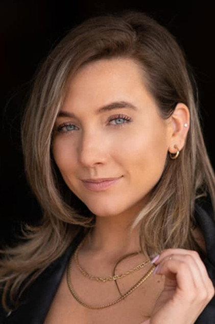 Caitlyn Fletcher - Actor Profile Photo