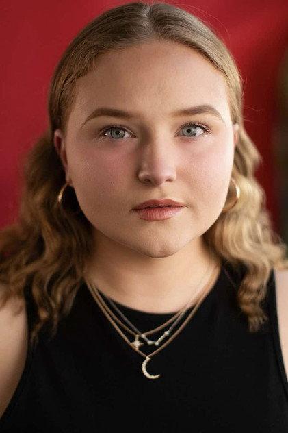 Niamh Osborne - Actor Profile Photo