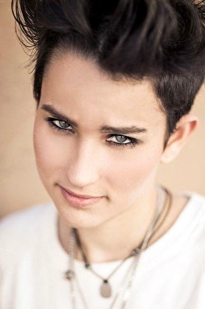 Bex Taylor-Klaus - Actor Profile Photo