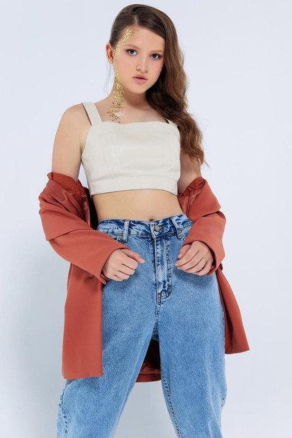 Ksenia Kvasova - Actor Profile Photo