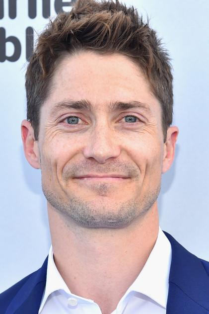 Matthew MacCaull - Actor Profile Photo
