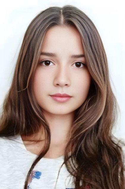 Elit İşcan - Actor Profile Photo