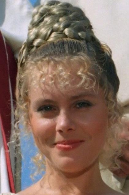 Suzanna Smith - Actor Profile Photo