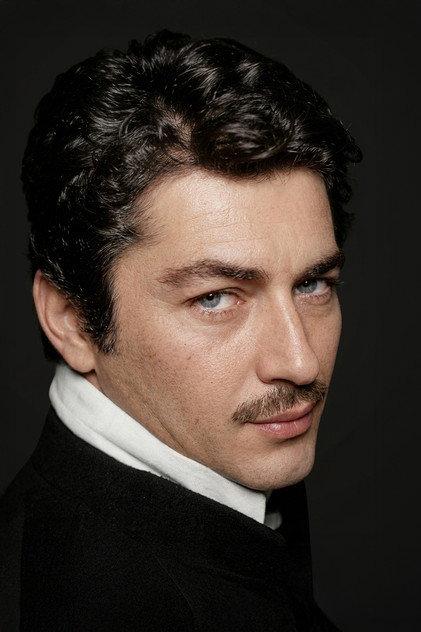 Salih Güney - Actor Profile Photo
