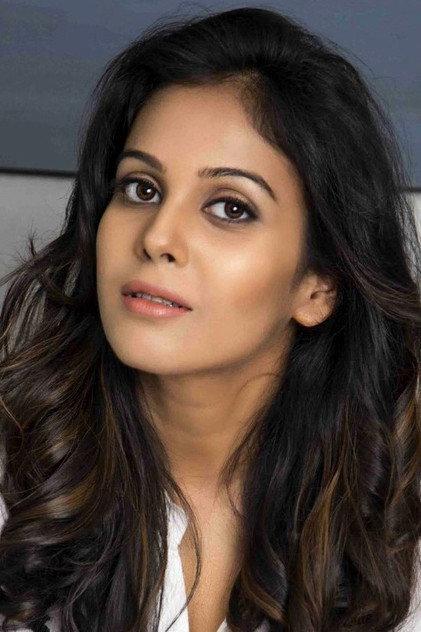 Chandhini Tamilarasan - Actor Profile Photo