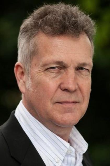Steven Dolton - Actor Profile Photo