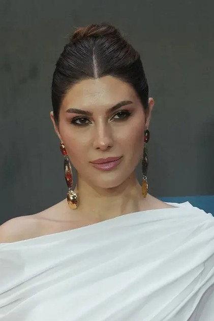 Elnaaz Norouzi - Actor Profile Photo