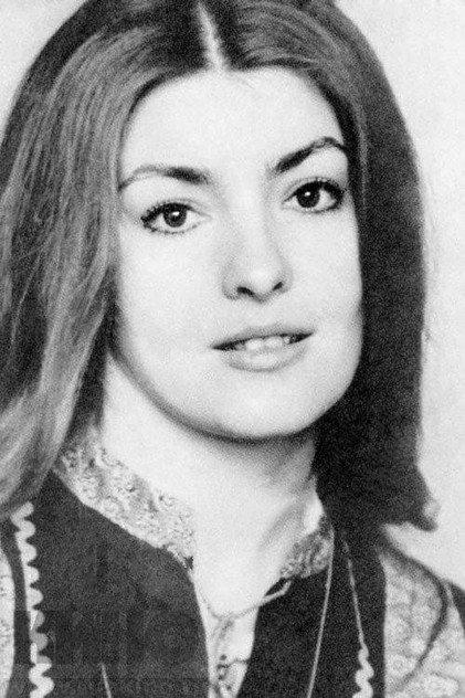 Manana Tskhovrebova - Actor Profile Photo
