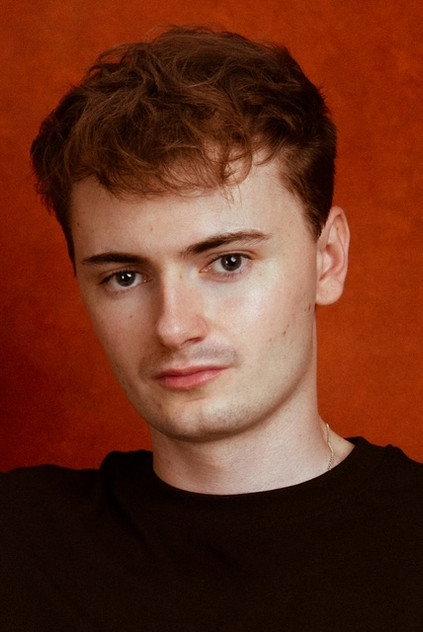 Robert Paul - Actor Profile Photo