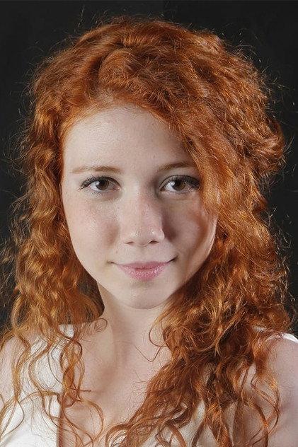 Ece Yüksel - Actor Profile Photo
