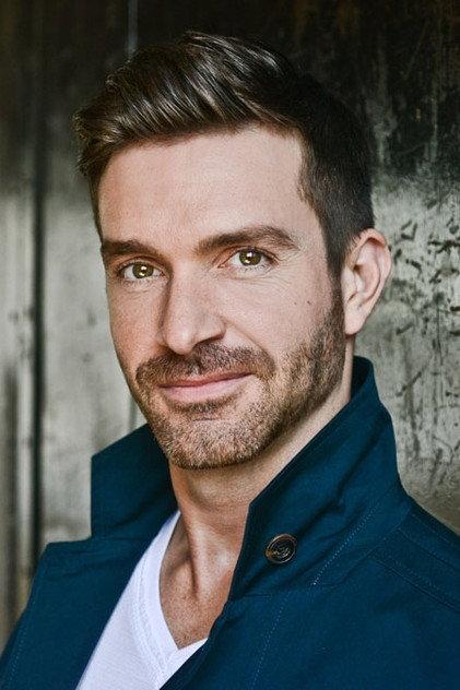 Colin Price - Actor Profile Photo