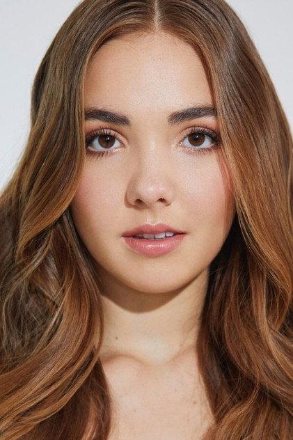 Elin Herbeck - Actor Profile Photo