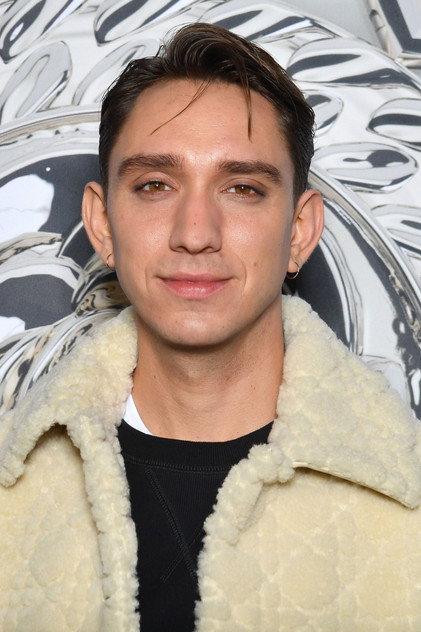 Oliver Sim - Actor Profile Photo