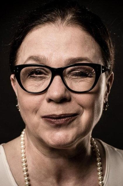 Virginia Mirea - Actor Profile Photo