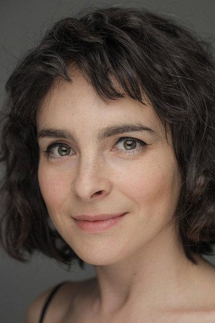 Yana Dyubui - Actor Profile Photo