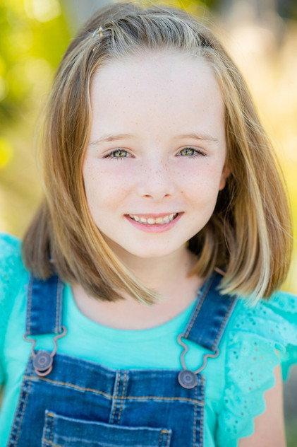 Ella Faris - Actor Profile Photo