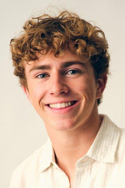 Walker Scobell - Actor Profile Photo