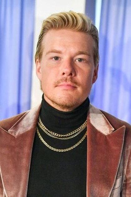 Ville Galle - Actor Profile Photo
