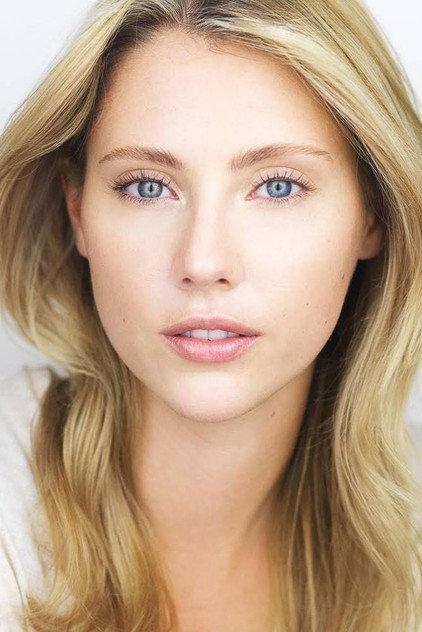 Molly Montgomery - Actor Profile Photo