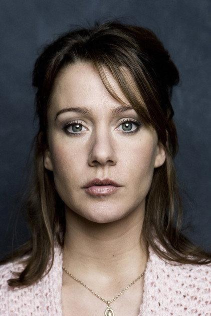 Eva Duijvestein - Actor Profile Photo