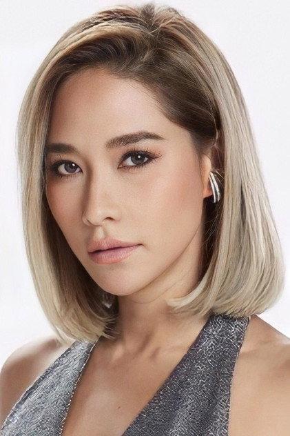 Chermarn Boonyasak - Actor Profile Photo