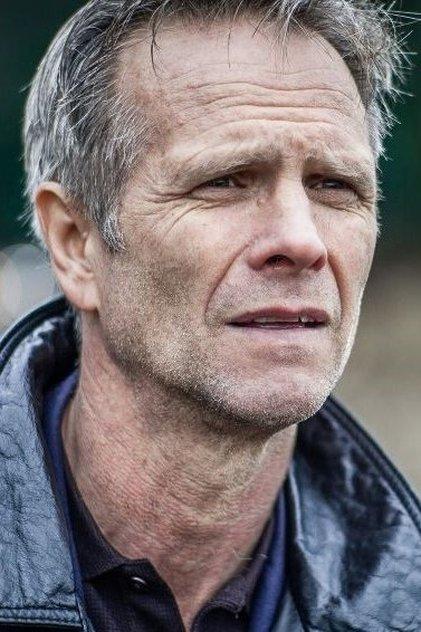 Dean Wray - Actor Profile Photo