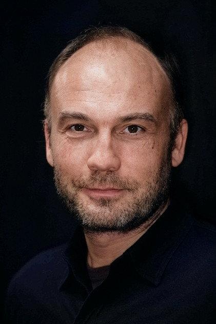 Mahir Günşiray - Actor Profile Photo