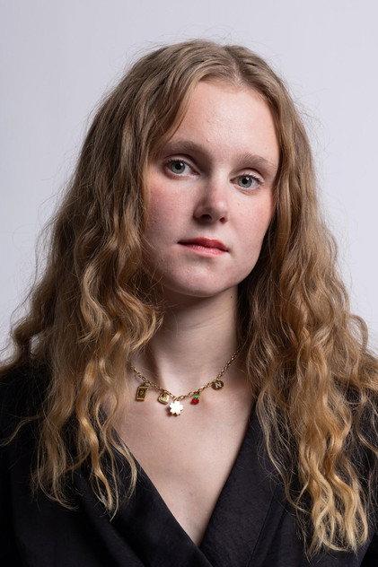 Noémie Teillot - Actor Profile Photo