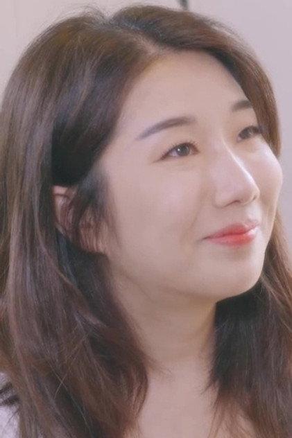 Ji Hee - Actor Profile Photo