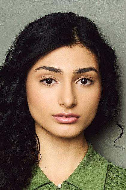 Ava Lalezarzadeh - Actor Profile Photo