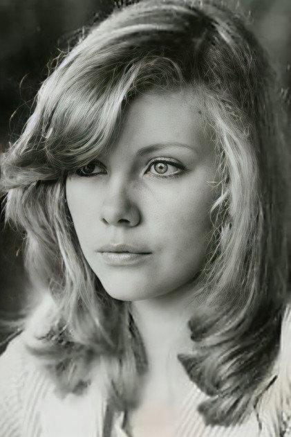 Catherine Rivet - Actor Profile Photo