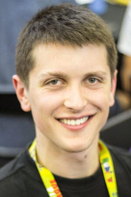 Feliks Zemdegs - Actor Profile Photo
