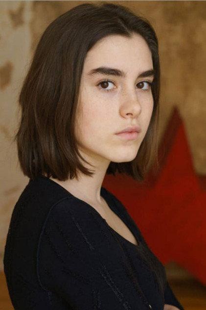 Alva Schäfer - Actor Profile Photo
