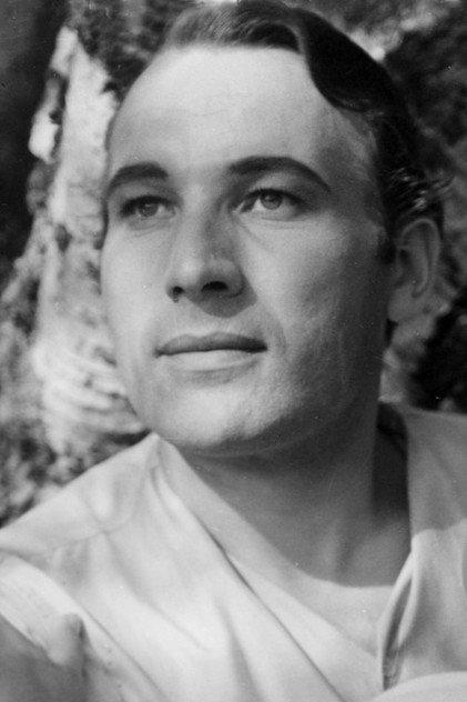 Gunnar Hiilloskorpi - Actor Profile Photo