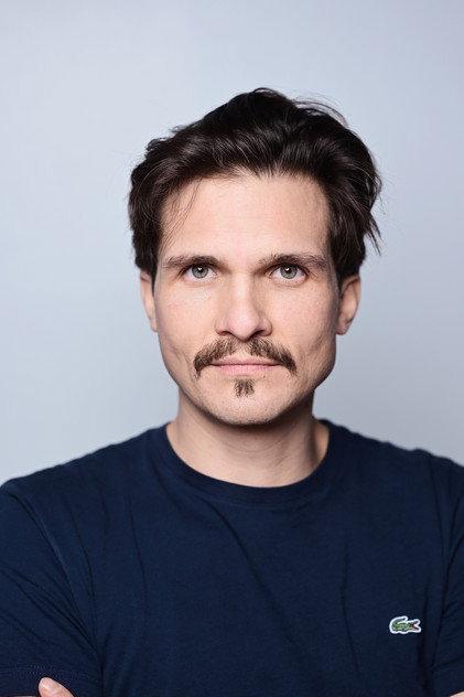 Manuel Hill - Actor Profile Photo