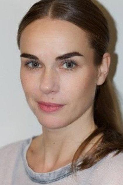 Lina Englund - Actor Profile Photo