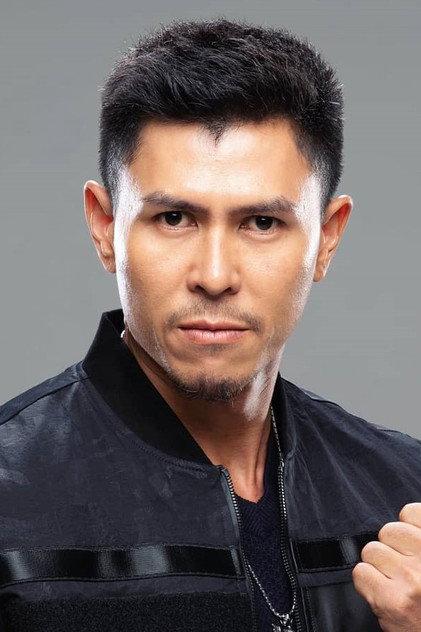Sumret Muengput - Actor Profile Photo