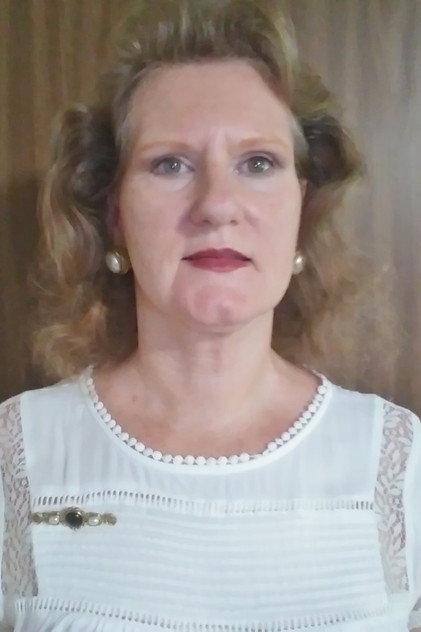 Fran Robertson - Actor Profile Photo
