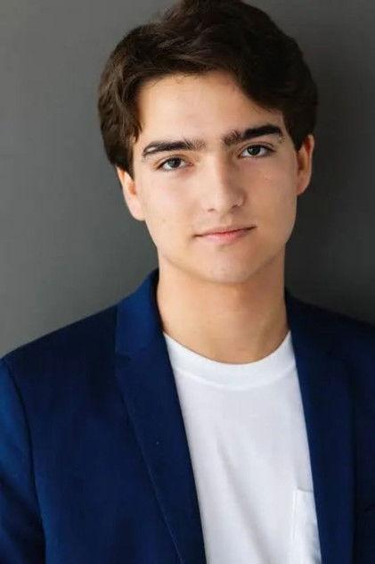 Elias Harger - Actor Profile Photo