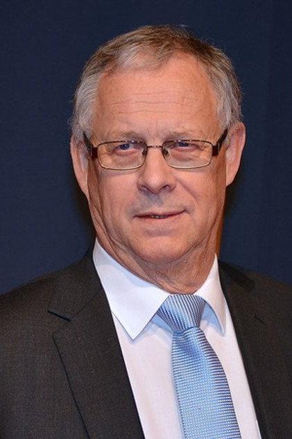 Lars Lagerbäck - Actor Profile Photo