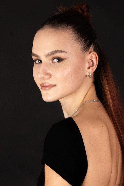 Agáta Pírová - Actor Profile Photo