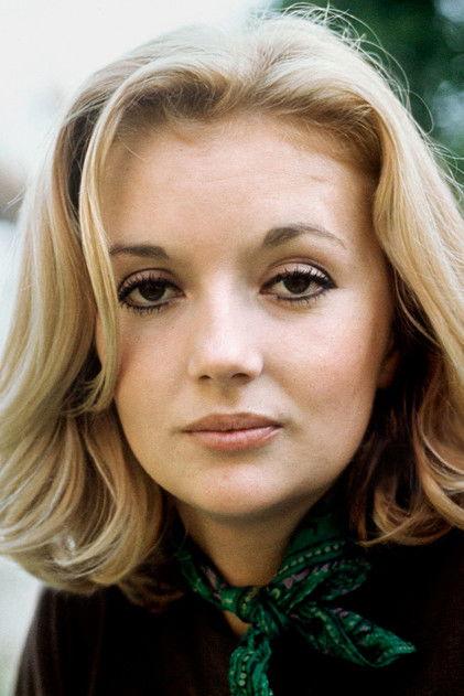 Caroline Cellier - Actor Profile Photo