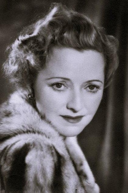 Helena Pickard - Actor Profile Photo