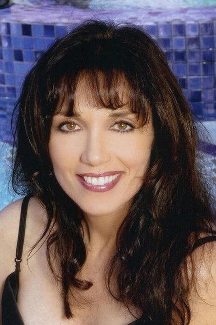 Stepfanie Kramer - Actor Profile Photo