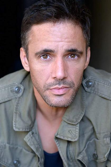 Robert Vestal - Actor Profile Photo