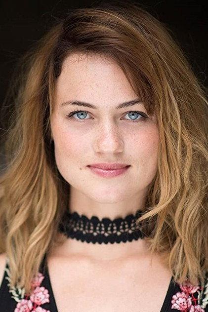 Anneliese Apps - Actor Profile Photo