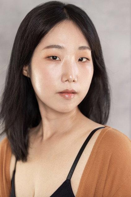 Laura Im - Actor Profile Photo