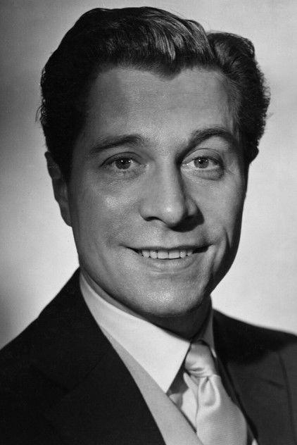 Robert Freitag - Actor Profile Photo